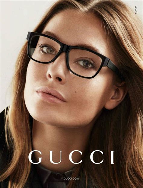 GUCCI EYEWEAR .